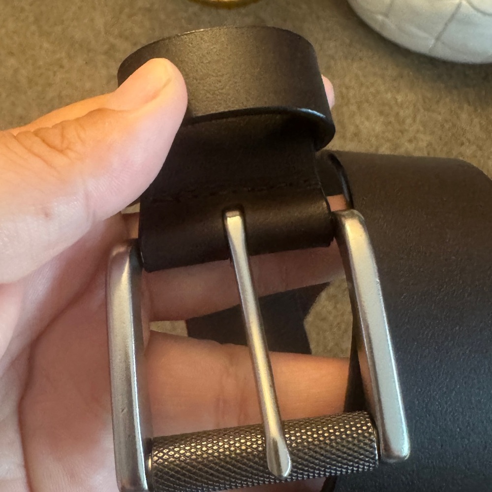 NWT 38” Men's Black Leather Belt
